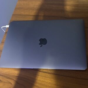 Apple MacBook Pro - Dark Gray Finish